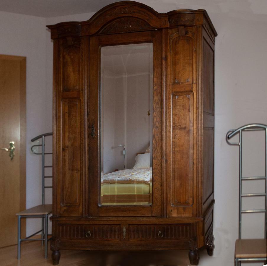 Ferienwohnung Unter Dem Schwalbennest Вахенхайм-ан-дер-Вайнштрасе Экстерьер фото